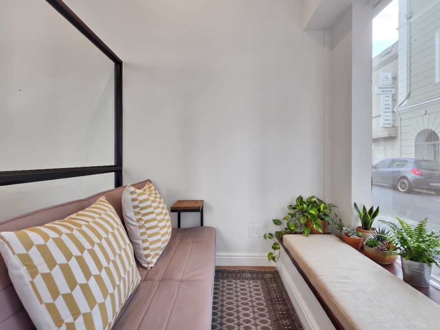 1 Bedroom Property for Sale in Cape Town City Centre Western Cape